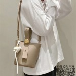 로에베 버블 버킷백 미니 062342