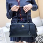 샤넬 26SS 사각 볼링백 라지 스트랩 보스턴백 AS6211