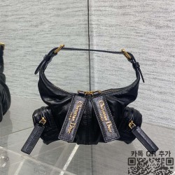 디올 신상 그랑 투어  미니백