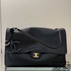 샤넬26SS 맥스 플랩백 AS6233