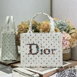 디올 DIOR 북토트백26.5CM