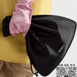 프라다 PRADA 위시 실크 듀체스 파우치 1NK063