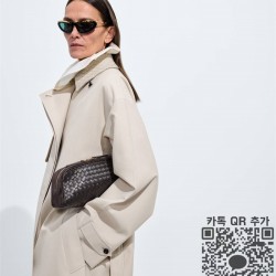 보테가 베네타 라지 NODO 레더 파우치 876512