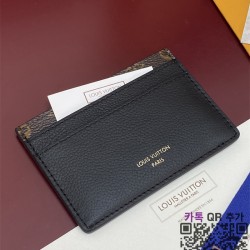 루이비통 로우키 더블 카드홀더 카프스킨 카드지갑 M13696