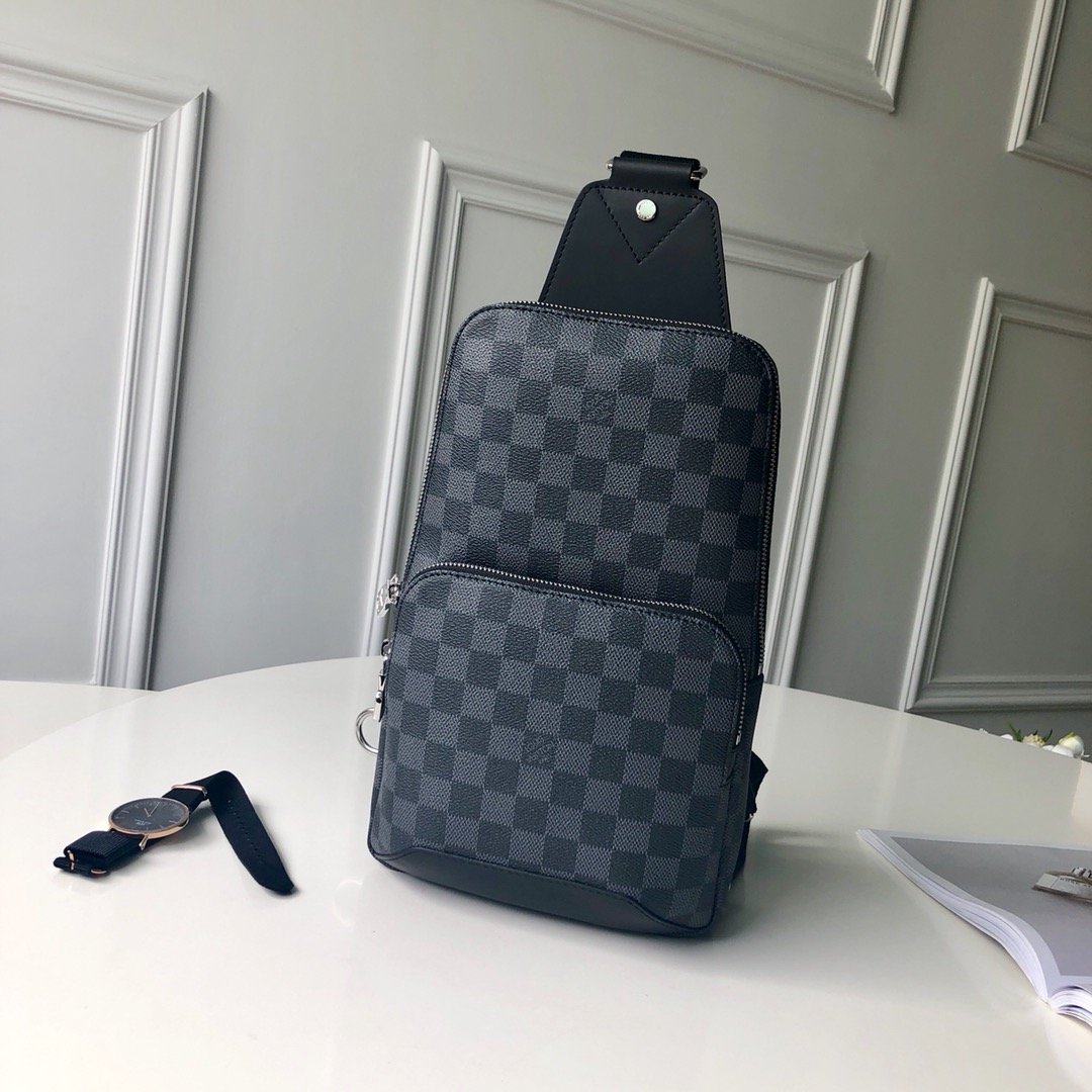 루이비통 Louis Vuitton 에비뉴슬링백 Avenue  M41719