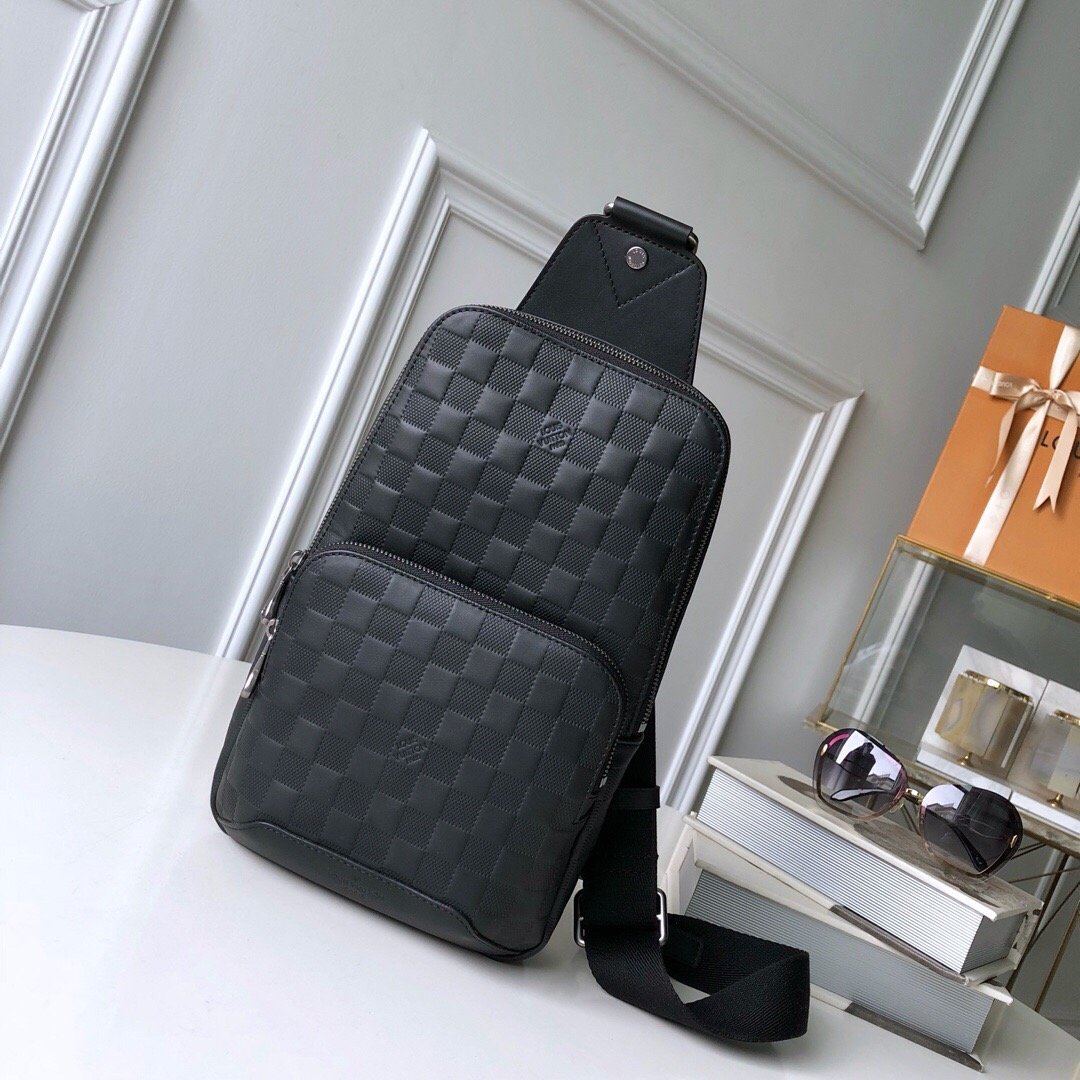 루이비통 Louis Vuitton 에비뉴슬링백 Avenue  M41719